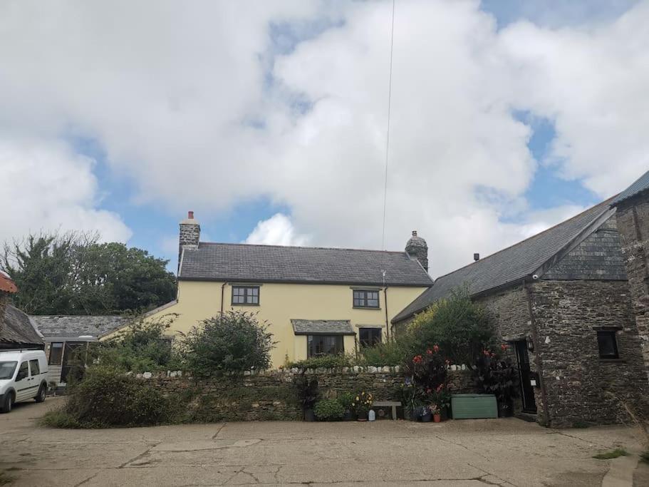 Rural Historic Farmhouse - A Peaceful Escape West Down Exterior foto